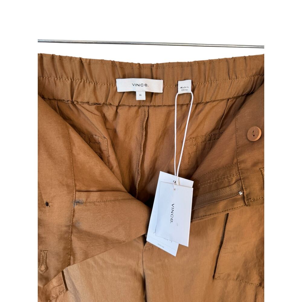 VINCE NWT Mid-Rise Fluid Cargo Trouser Pants Brown Nile Sz 16 Gorpcore $395 MSRP - Picture 3 of 10